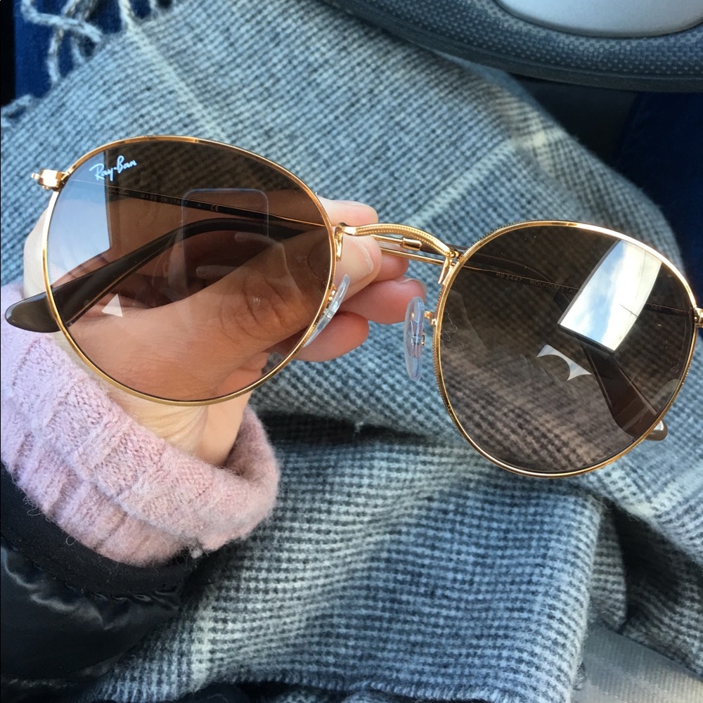 Brand new round ray bans